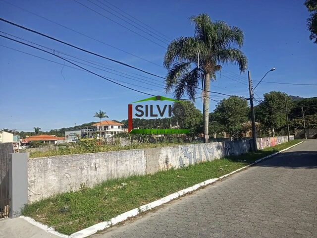 Imagem 3: Terreno na Barra da Lagoa