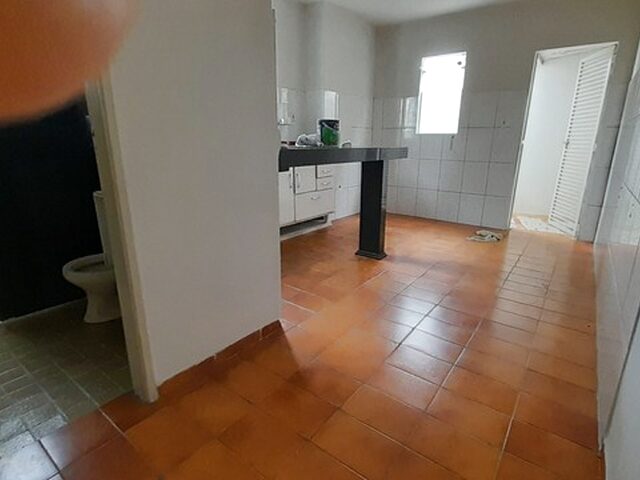 Imagem 5: Sobrado para Aluguel Possui 80 Metros Quadrados com 2 Quartos em Camacã - Itapetinga - Ba