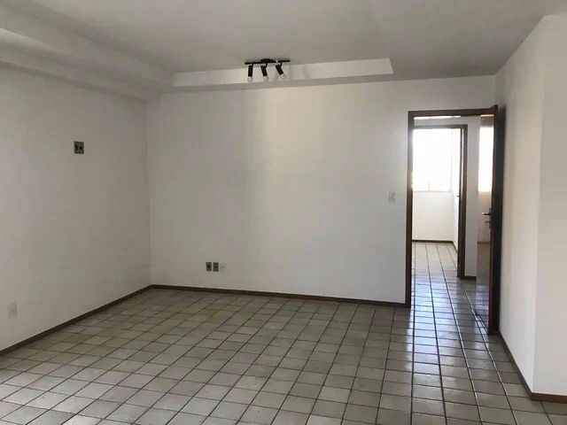 Imagem 6: Apartamento para Locação, Ed. Champs Elysee no Bairro Centro, Localizado na Cidade De