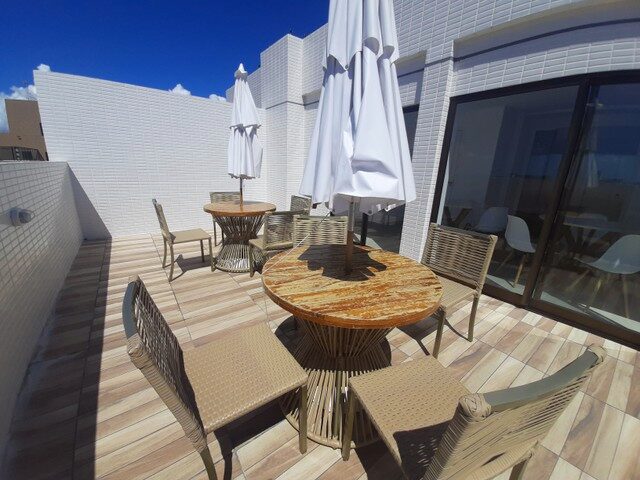 Imagem 2: Cobertura Duplex para Venda Possui 146 Metros Quadrados com 3 Quartos em Intermares - Cabe