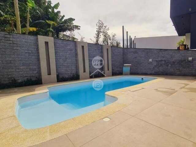 Imagem 7: Casa 3 Dormitórios, Sendo Duas Demi-Suítes