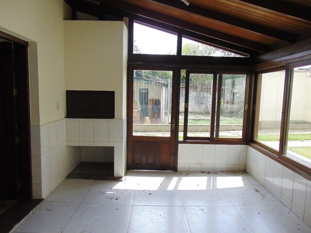 Imagem 9: Casa para Locação/Aluguel - 330M², 4 Dormitórios, Sendo 1 Suites, 4 Vagas - Vila
