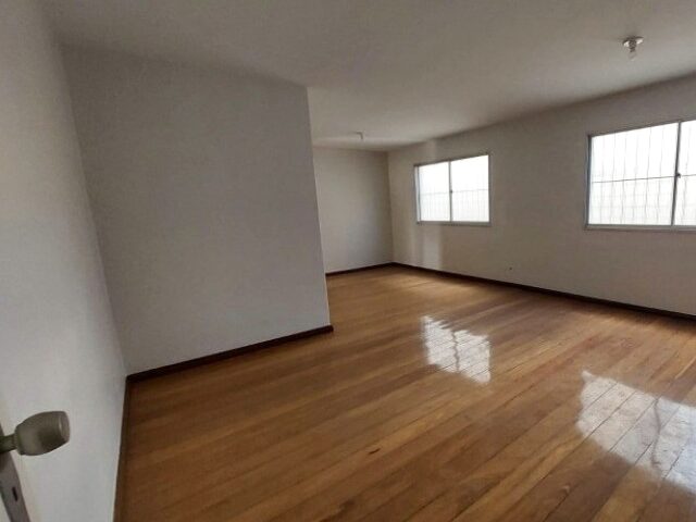 Imagem 3: Apartamento para Venda com 128 Metros Quadrados com 3 Quartos em Setor Oeste - Goiânia