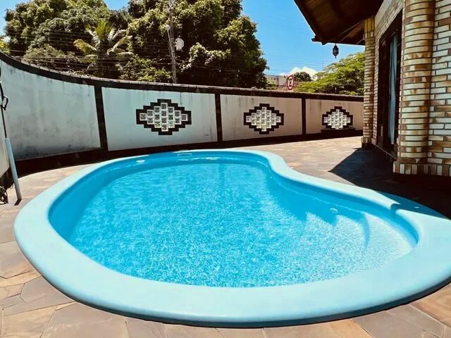 Imagem 13: Casa para Venda Possui 378 Metros Quadrados com 5 Quartos em Itaguaçu - Florianópolis