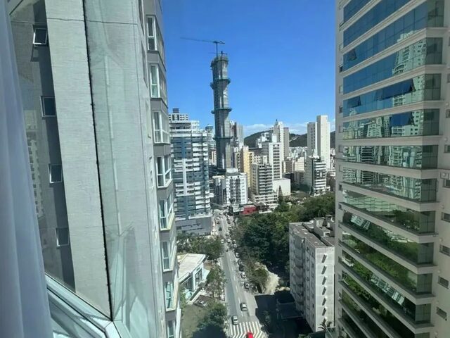 Imagem 13: Duplex para Aluguel Tem 210 Metros Quadrados com 3 Quartos em Centro - Balneário