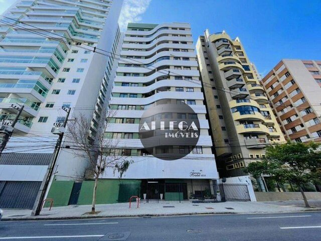 Imagem 2: Apartamento com 3 Dormitórios para Alugar - Centro - Curitiba/Pr