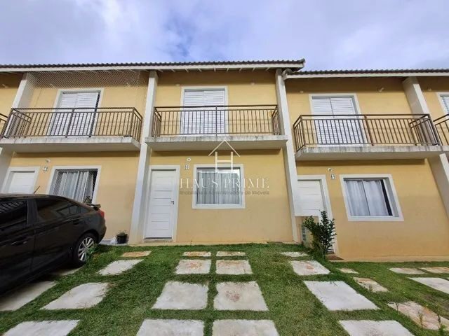Imagem: A casa possui 2 Dormitórios, 1 Banheiro, 2 Vagas na