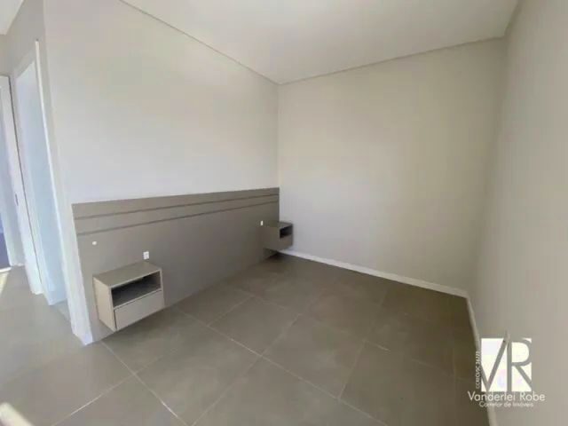 Imagem 2: Apartamento Finamente Mobiliado, com 01 Suíte + 01 Dormitórios - Bairro Tabuleiro