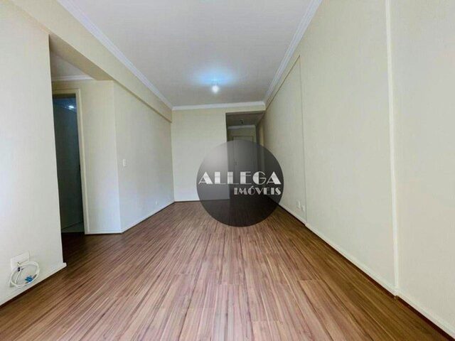 Imagem 4: Apartamento com 3 Dormitórios para Alugar - Centro - Curitiba/Pr
