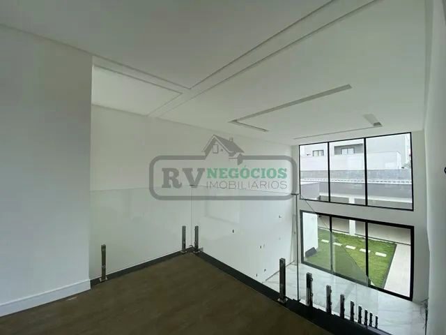 Imagem 15: )(- Casa de Condomínio com 4 Quartos em Alphaville