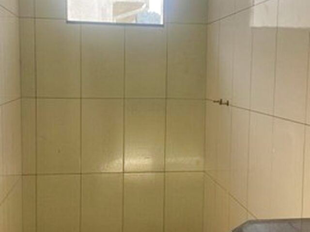 Imagem 6: Casa Duplex para Venda em Sarzedo, santa Rosa, 3 Dormitórios, 1 Suíte, 2 Banheiros, 2