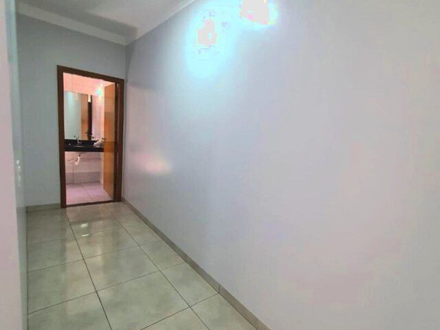 Imagem 4: Casa com 3 Dormitórios À Venda, 96 M² por R$ 320.000,00 - Martins...