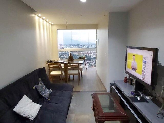 Imagem 16: Apartamento com 2 Dormitórios À Venda em Vitória