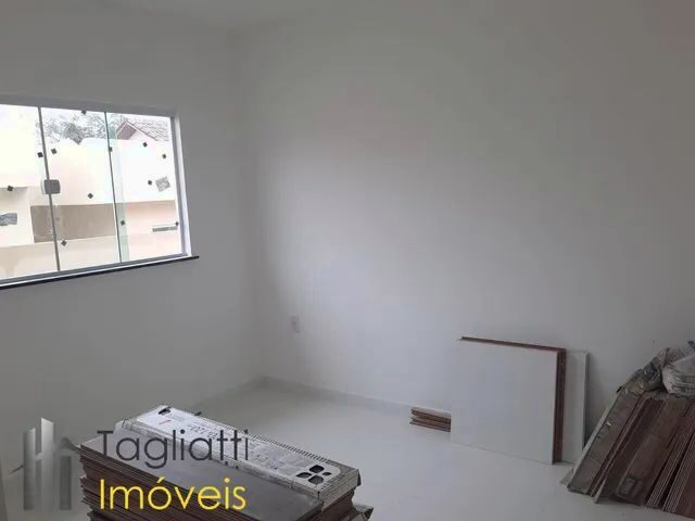 Imagem 13: Imóvel com Arquitetura Moderna no Bairro Areal - Araruama/Rj