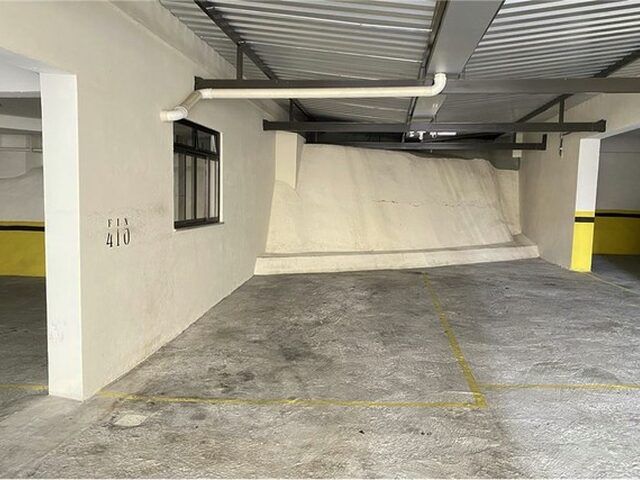 Imagem 15: Apartamento com 2 Dormitórios À Venda no Centro