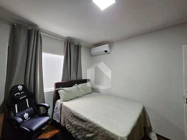 Imagem 9: Casa com 3 Dormitórios À Venda, 200 M² por R$ 870.000,00 - Jardim Centenário - Poços