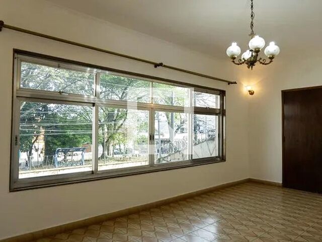 Imagem 15: Casa para Aluguel - Utinga, 4 Quartos, 230 M2
