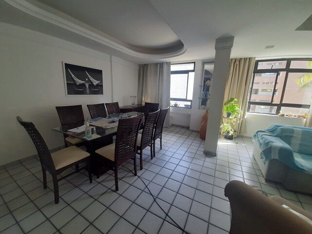 Imagem 5: Apartamento para Venda com 120 Metros Quadrados com 4 Quartos em Intermares - Cabedelo - P