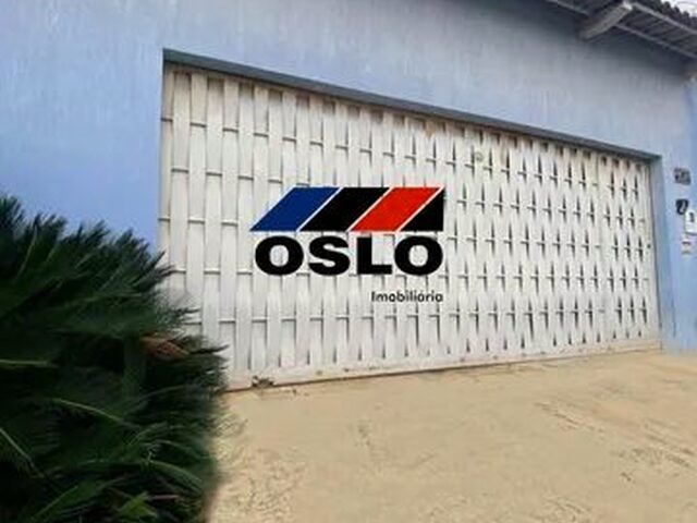 Imagem: A casa possui 3 Dormitórios, 2 Suítes, 4 Banheiros, 3