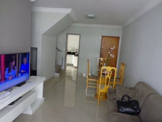 Imagem 2: Cobertura com 3 Dormitórios À Venda em Vitória