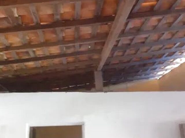 Imagem 13: Vende-Se Casa. Varanda, Área de serviço, 7m² de Áreae1 Banheiro