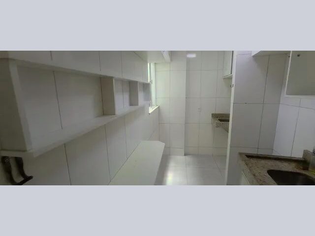Imagem 6: Apartamento para Aluguel Possui 55 Metros Quadrados com 2 Quartos em Centro - Araruama - R