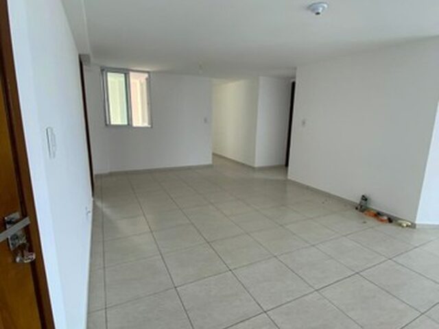 Imagem 8: Apartamento para Aluguel Possui 154 Metros com 3 Quartos Sendo 3 Suítes