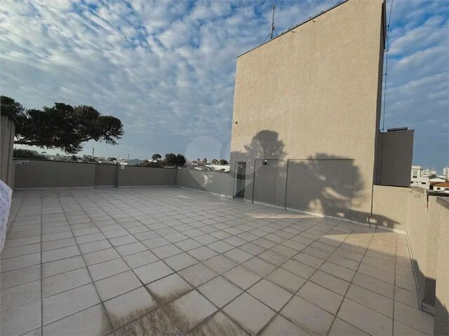 Imagem 13: Imóvel para Venda Possui 54 Metros Quadrados com 2 Quartos em Capão Raso - Curitiba - Pr