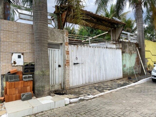Imagem 1: Lote 400 Metros com 3 Kitnets 1 Quarto