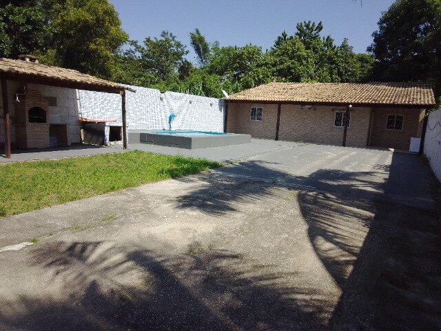 Imagem: Casa Jardim Maracanã. Seropedica