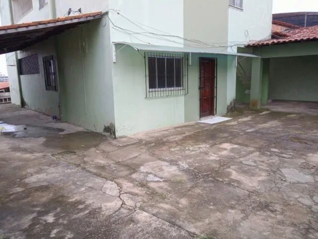 Imagem 2: Apartamento Térreo no Bequimão, Prédio Particular, 3 Quartos