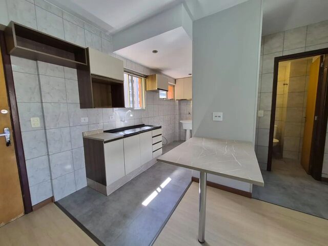 Imagem 3: Alugo Apartamento no Centro de Curitiba