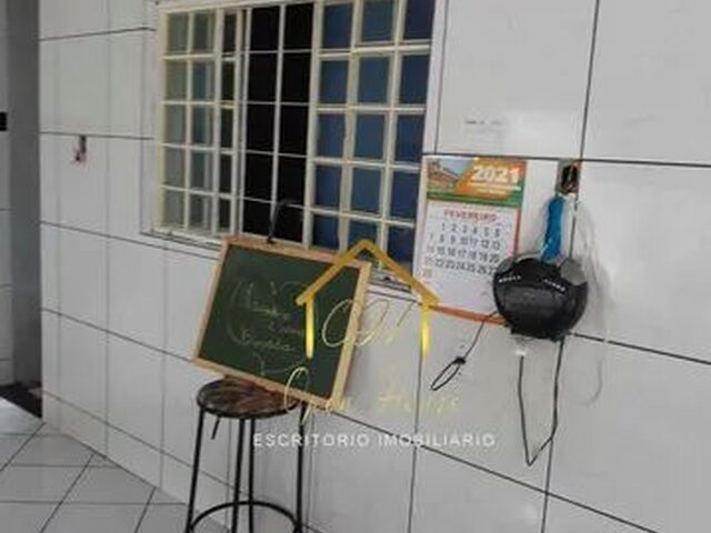 Imagem 5: Vende-Se Esta Casa Toda na Laje, Pronta para Edificações Superiores