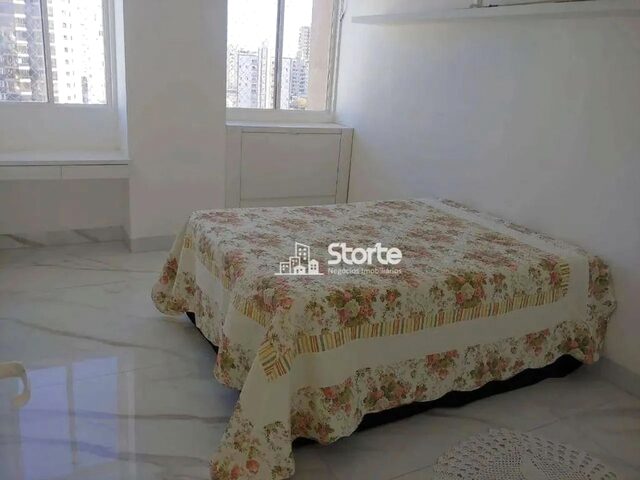 Imagem 4: Apartamento com 3 Dormitórios À Venda, 166 M² por R$ 675.000,00 - Centro