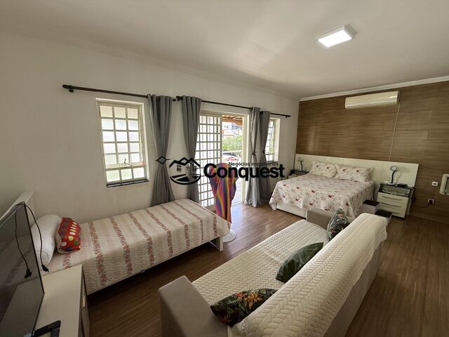 Imagem 16: Vendo Excelente Casa de 3 quartos sendo 1 suíte, 10 vagas garagem, lote 420 metros