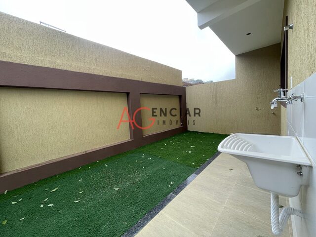 Imagem 6: Excelente Casa Duplex à Venda