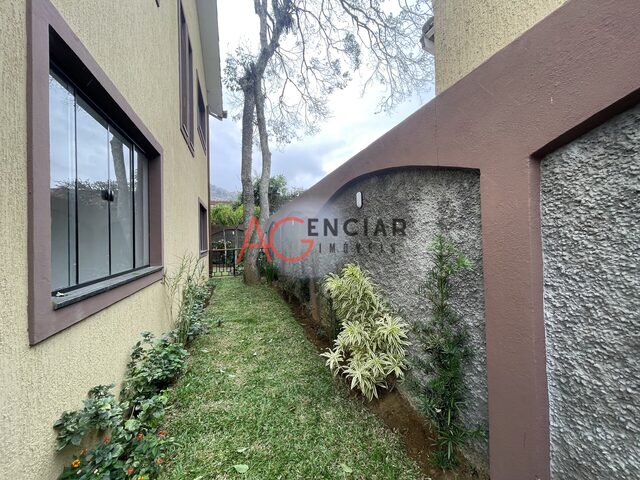 Imagem 9: Excelente Casa Duplex à Venda