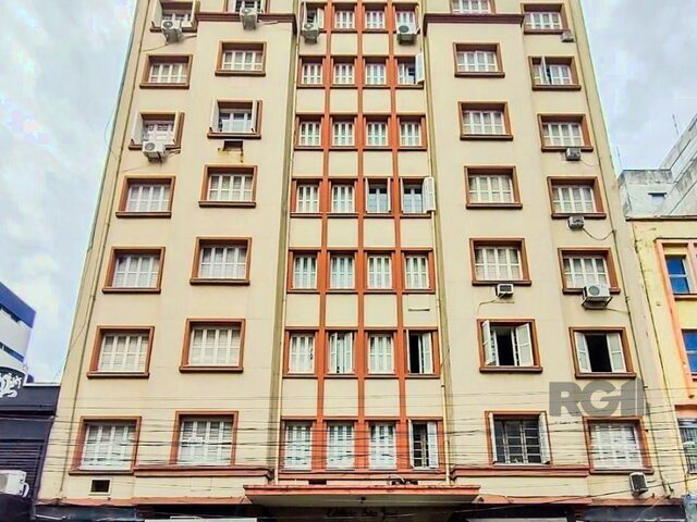 Imagem 1: Apartamento 2 dormitórios à venda Centro Histórico Porto Alegre/RS