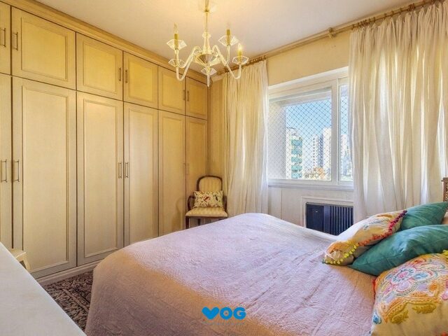 Imagem 14: Vende-se apartamento com 3 quartos (1 suíte), 122 m² e 1 vaga – Petrópolis