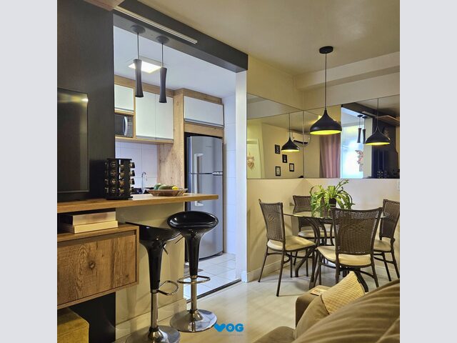 Imagem 2: Apartamento de 02 dormitórios com sacada e garagem