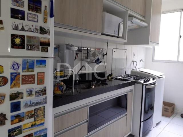 Imagem: O apartamento possui 3 Dormitórios, 1 Suíte, 2 Banheiros,
