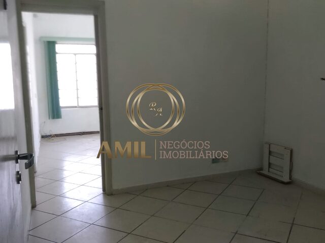 Imagem: A loja possui 1 Banheiro, 40m² de Área Privada e está