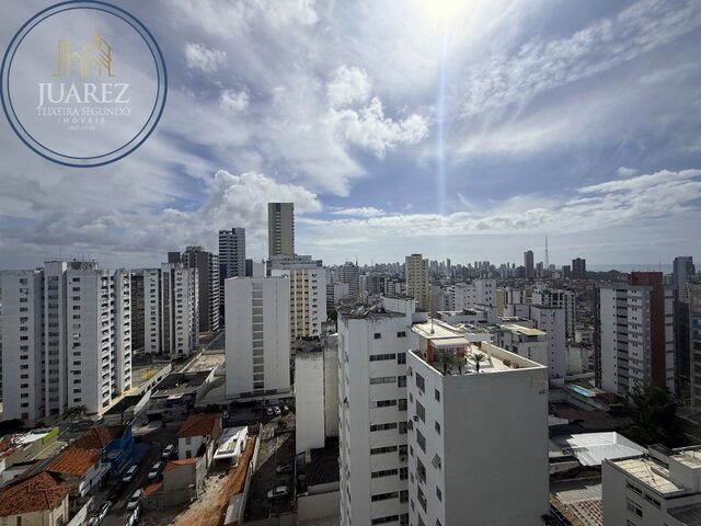 Imagem 2: APARTAMENTO NA GRAÇA COM 4/4 SENDO 1 SUÍTE, NASCENTE NA EUCLIDES DA CUNHA!