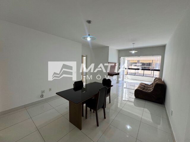 Imagem: O apartamento possui 2 Dormitórios, 2 Suítes, 4