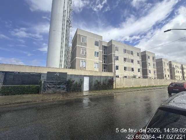Imagem: O apartamento possui 2 Dormitórios, 1 Banheiro, 1 Vaga na