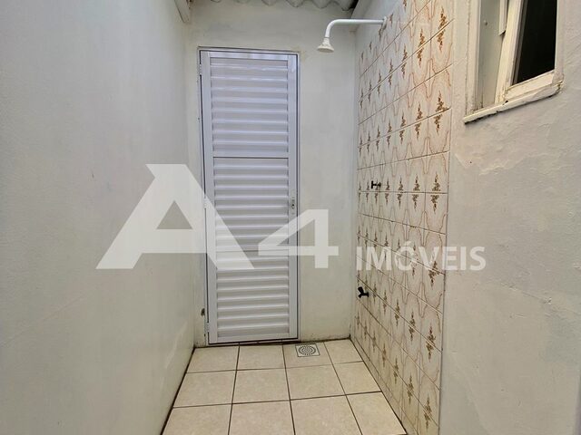 Imagem 1: Apartamento de 2 Dormitórios Mobiliado com Box Uma Quadra do Mar!