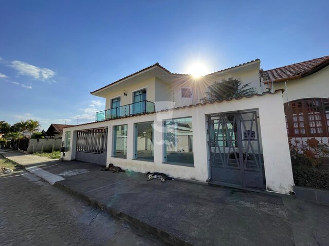 Imagem 3: Casa à venda em Barbacena com 4 quartos sendo 2 suítes no Serra Verde