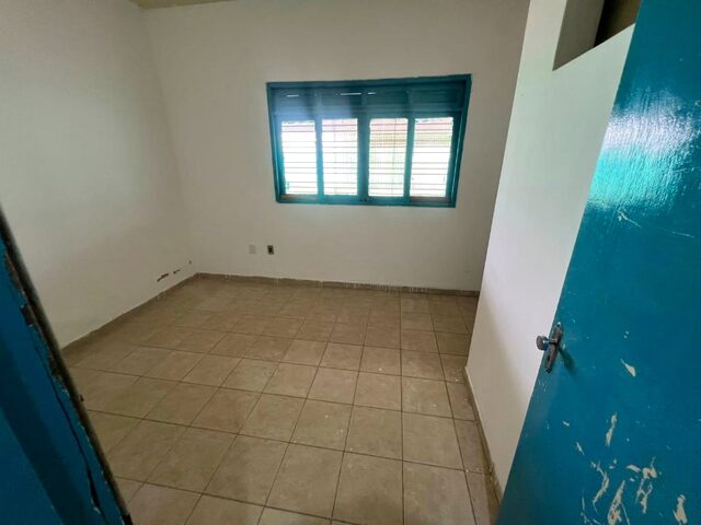 Imagem 7: CASA EM CANDEIAS