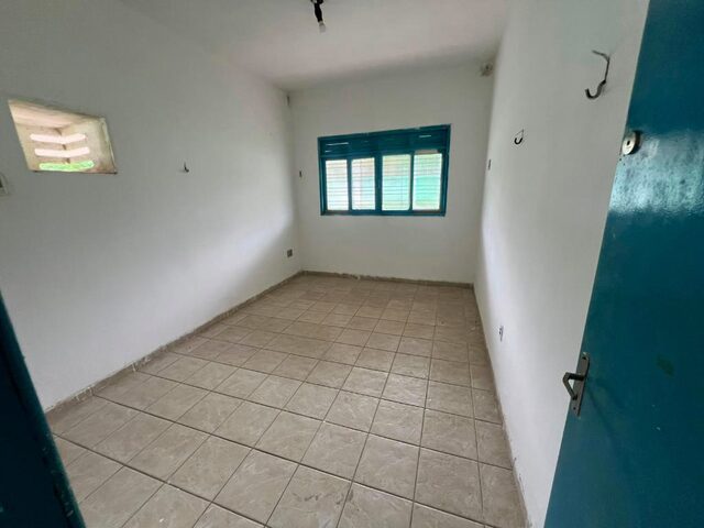 Imagem 9: CASA EM CANDEIAS