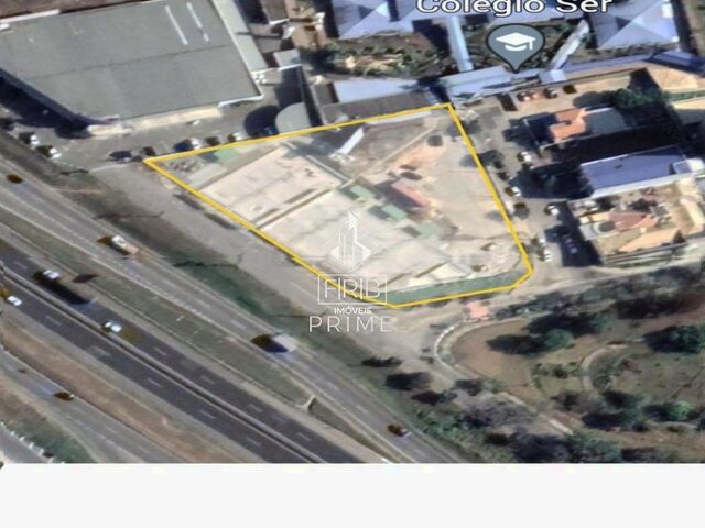 Imagem: O terreno possui 4.517m² de Área e está localizado em